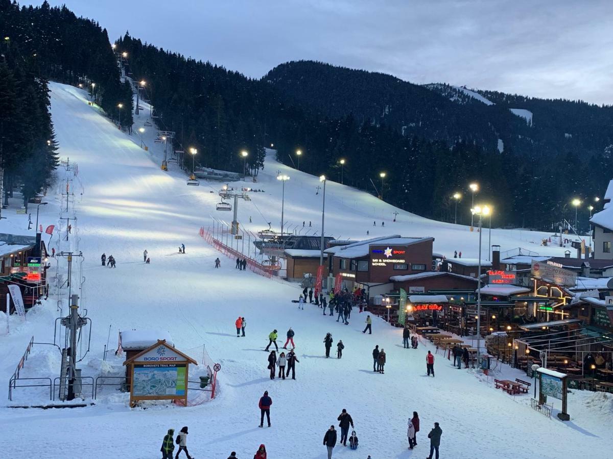& Royal Plaza * Borovets